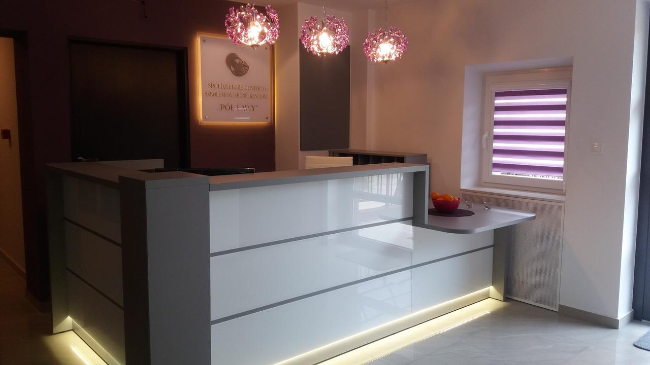 Scsk Pol Lawy Hotel Puławy Kültér fotó