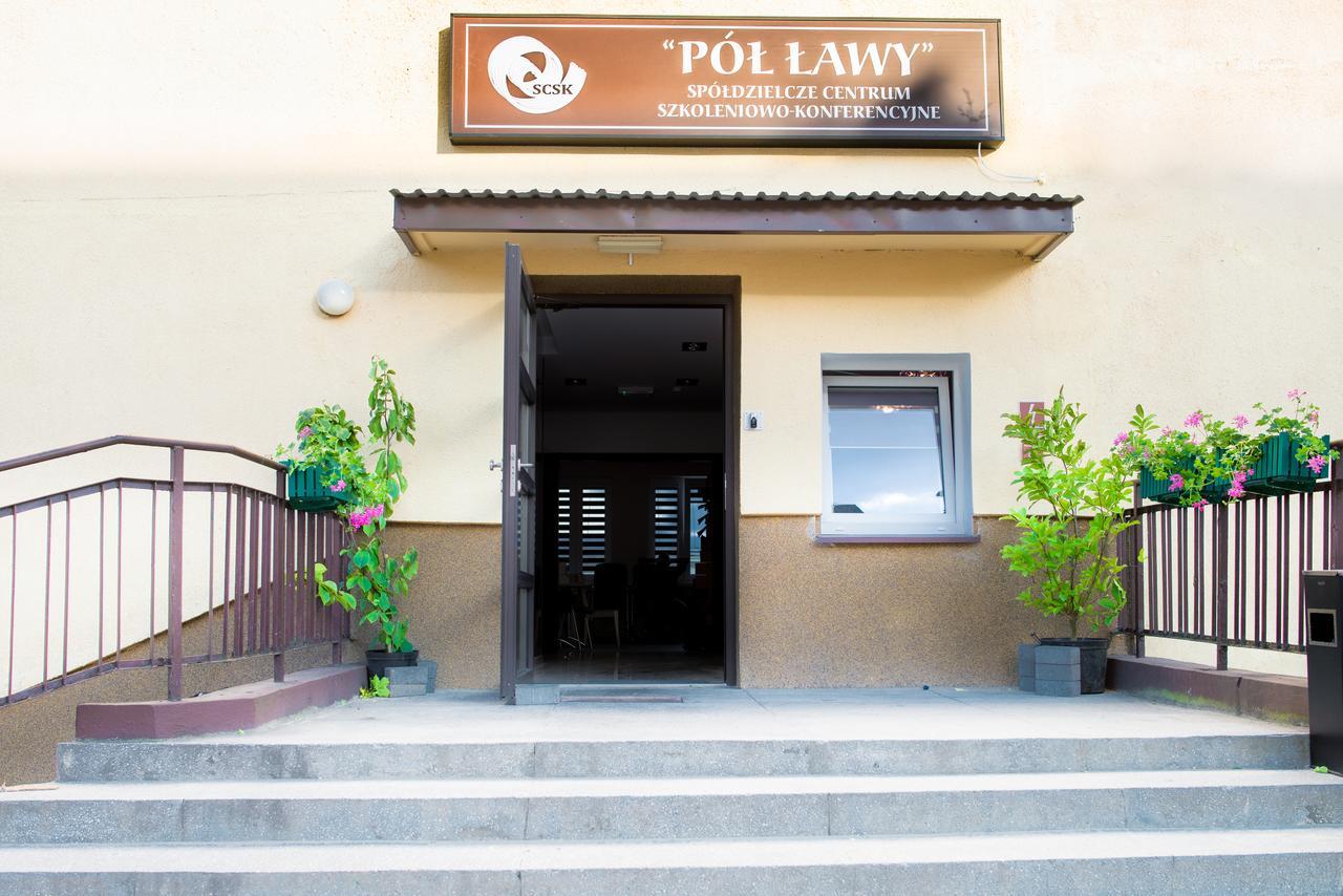 Scsk Pol Lawy Hotel Puławy Kültér fotó