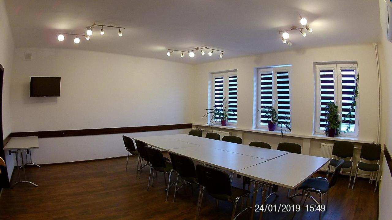 Scsk Pol Lawy Hotel Puławy Kültér fotó